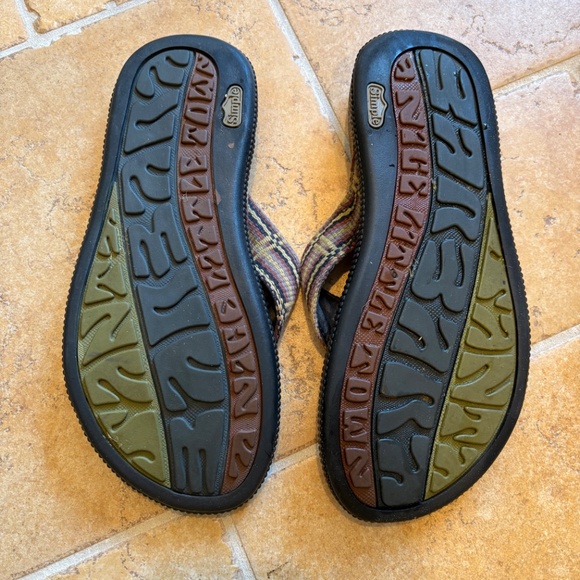 Simple flip flops - Picture 4 of 4